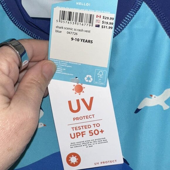 Mountain Warehouse Beach Rash Guard UV Protection Shirt 9 - 10 Years NWT - Picture 4 of 4